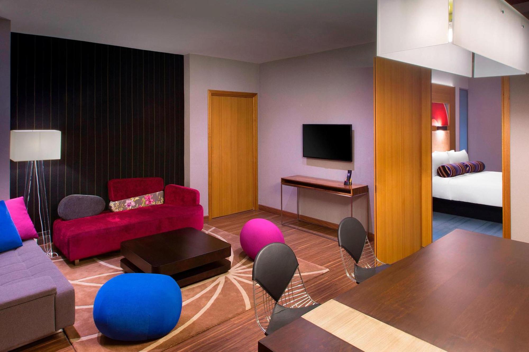 Hotel Aloft Bengaluru Outer Ring Road Exterior foto